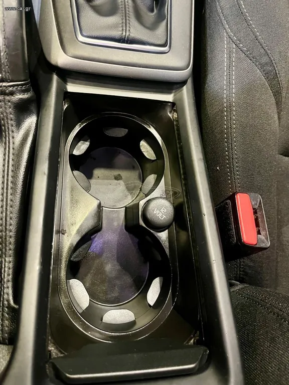 Μεταχειρισμένο VOLVO V40 CROSS COUNTRY 2019 - φωτογραφία 10 - LasCARis Premium Cars Θεσσαλονίκη